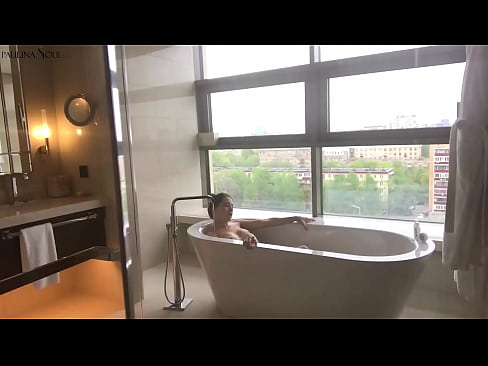 ❤️ Gagică imensă care își masturbează cu pasiune păsărica în baie ❤  at ro.megaofertas.top ️❤